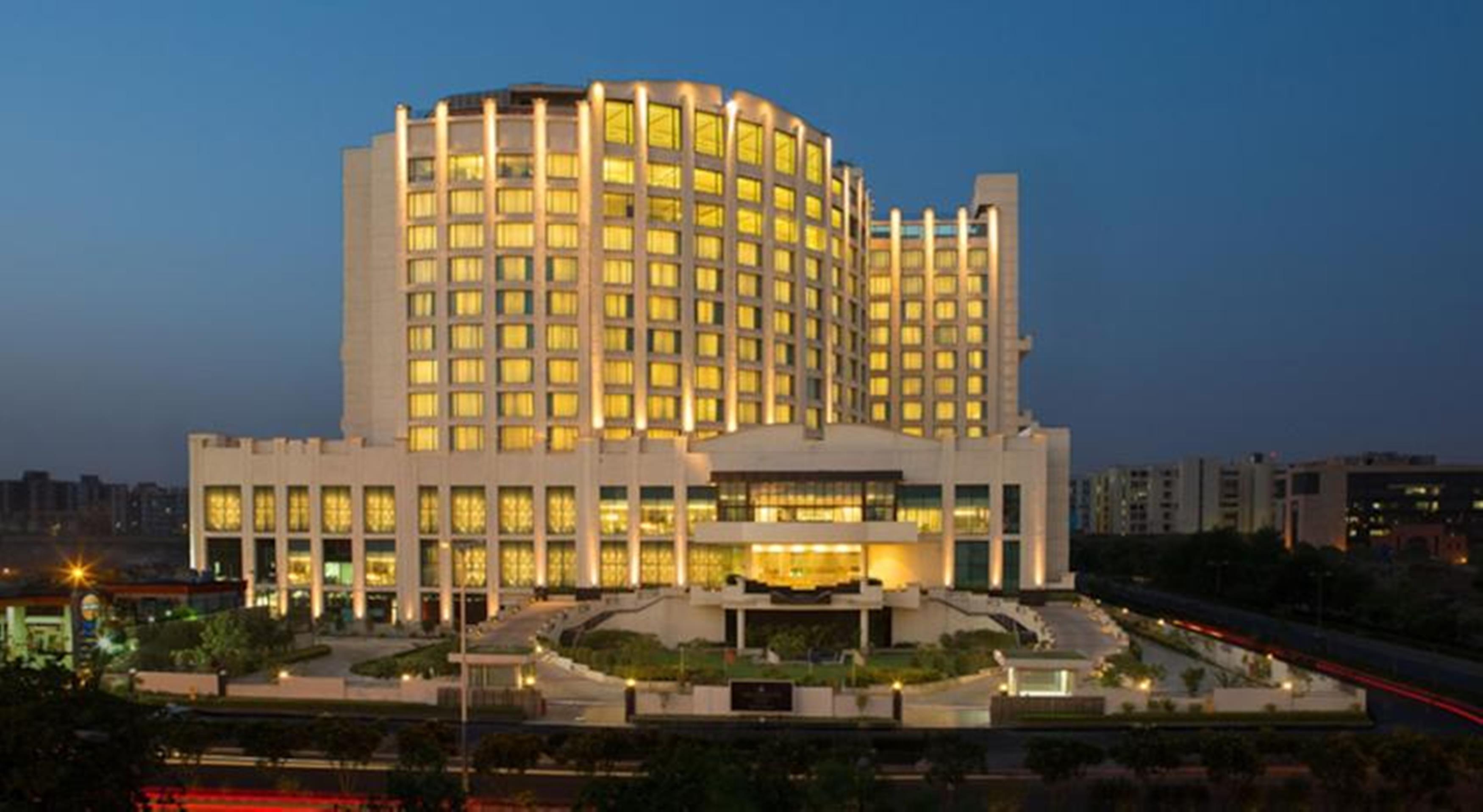 Welcomhotel By Itc Hotels, Dwarka, New Delhi Exteriör bild The Leela Palace, New Delhi